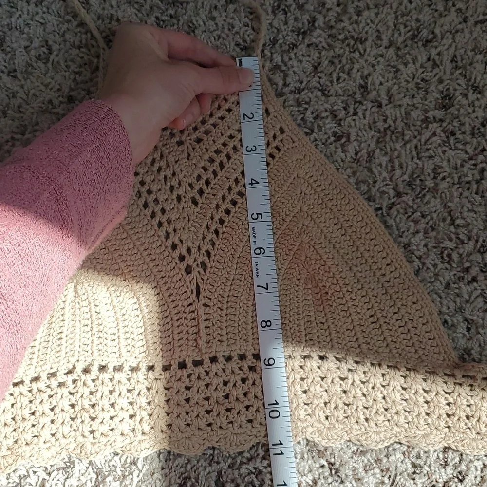 Forever 21 Crochet Crop Top - Picture 4 of 7